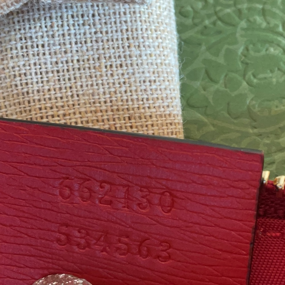 Beautiful New in Box Gucci Flora Herbarium Pouch retail $599 - Picture 6 of 13